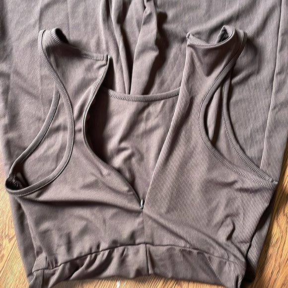 SHEIN JUMPSUIT WIDE LEG BOTTOMS - Picture 5 of 6